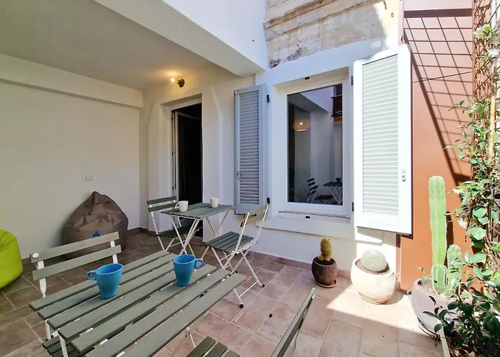 Vakantiehuis Pola - By Host Hero