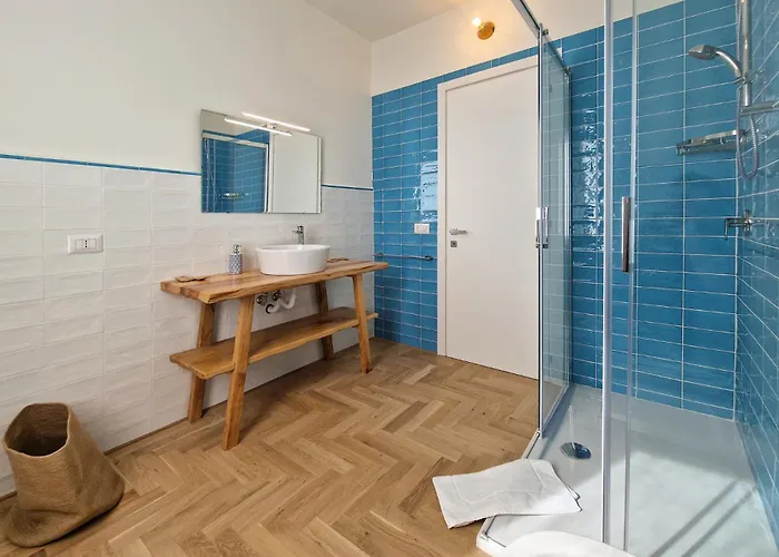 Vakantiehuis Pola - By Host Hero *