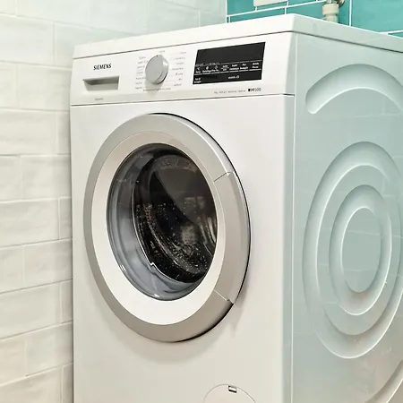 New & Spacious - Centre By Host Hero Civitanova Marche