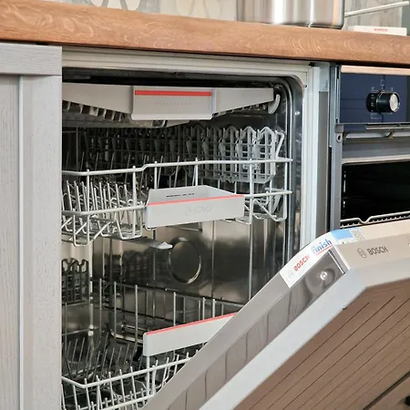 New & Spacious - Centre By Host Hero